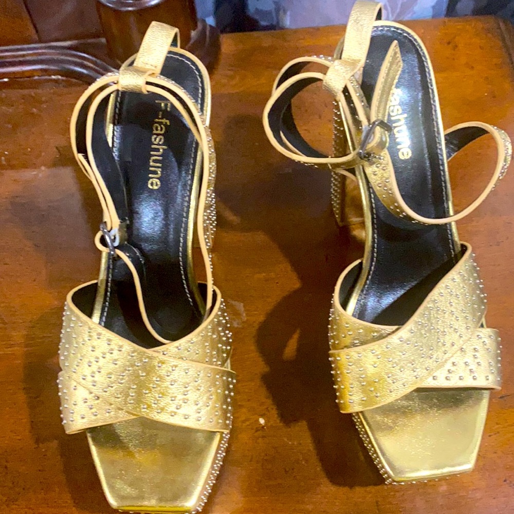 Selling shoes